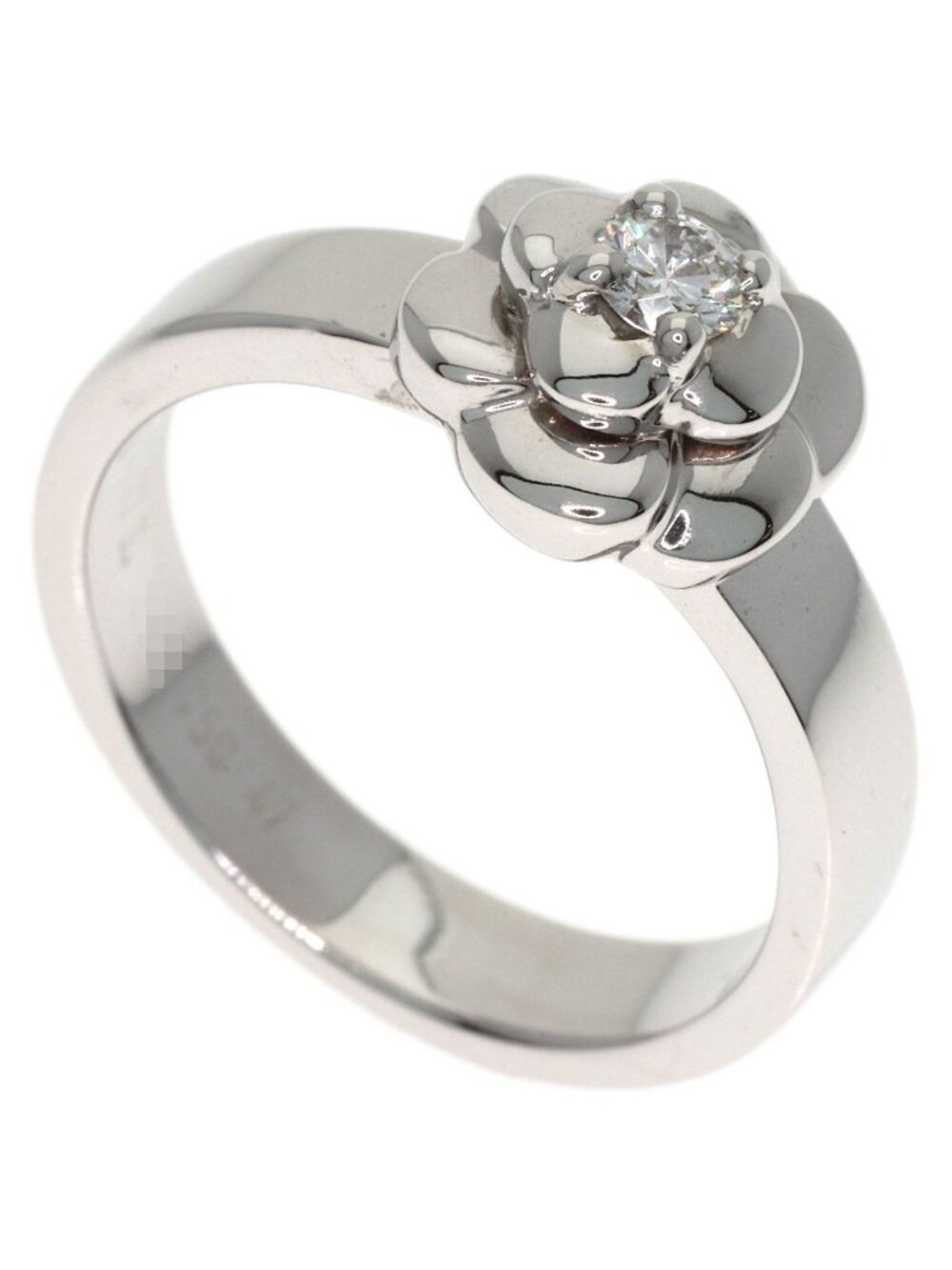 Chanel Camellia Diamond 47 Ring 18k White Gold